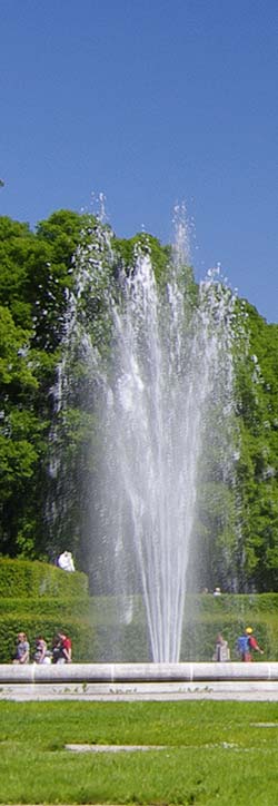 Fontäne im Schlosspark von Herrenchiemsee