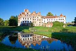 Schloss Basedow