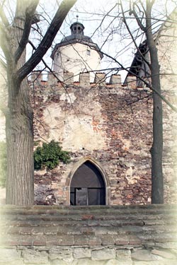 Außenbereich der Burg Ranis